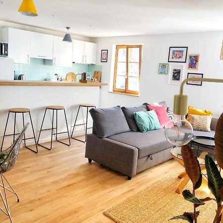 Charming Apartment Basel Border - 3 Bedrooms Hegenheim Eksteriør billede